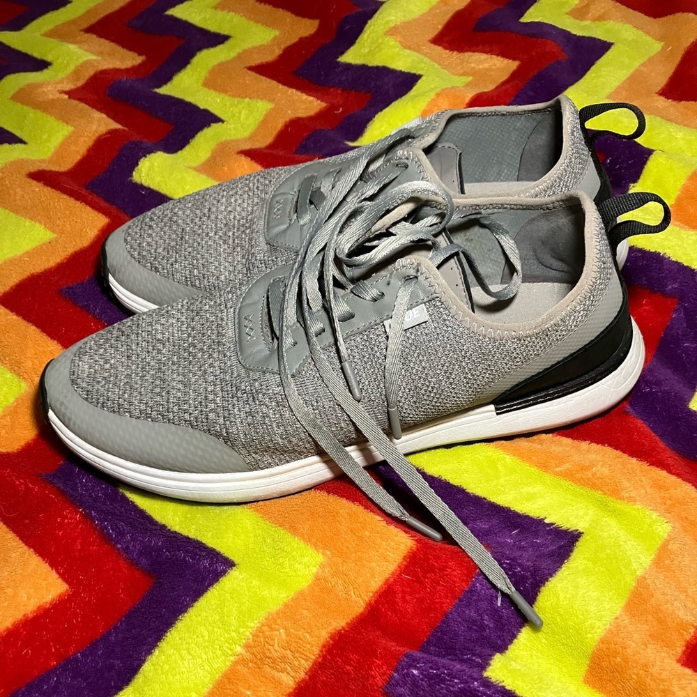 True Linkswear Wanderlux grey Mens Sneakers